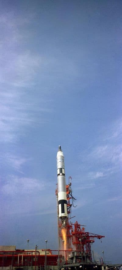 Start rakety Titan II GLV s lodí Gemini 8 (NASA).