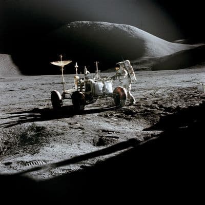 Lunární vozidlo u Apeninských hor, Apollo 15.