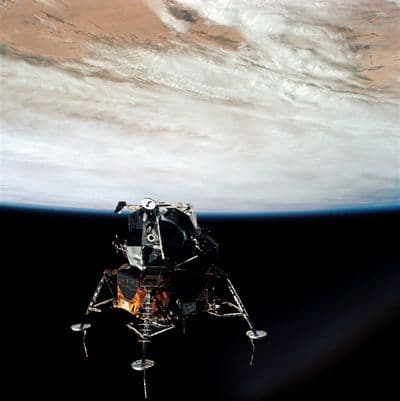 Lunární modul „Spider" na oběžné dráze Země, Apollo 9.