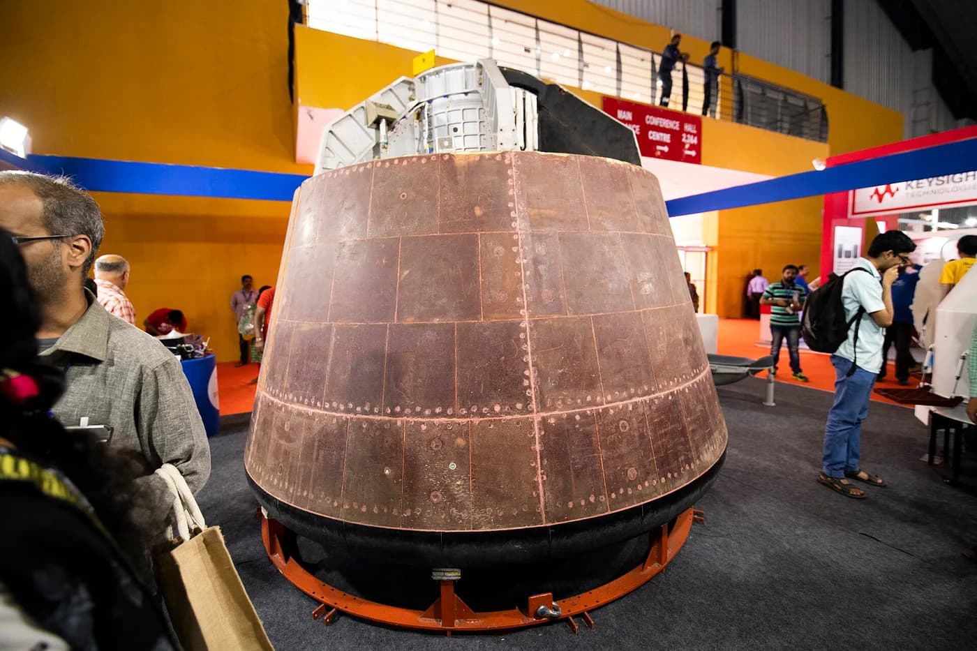 Vývojový exemplář návratové kabiny vystavený na Bangalore Space Expo 2018. Nejde o letovou kabinu G1.