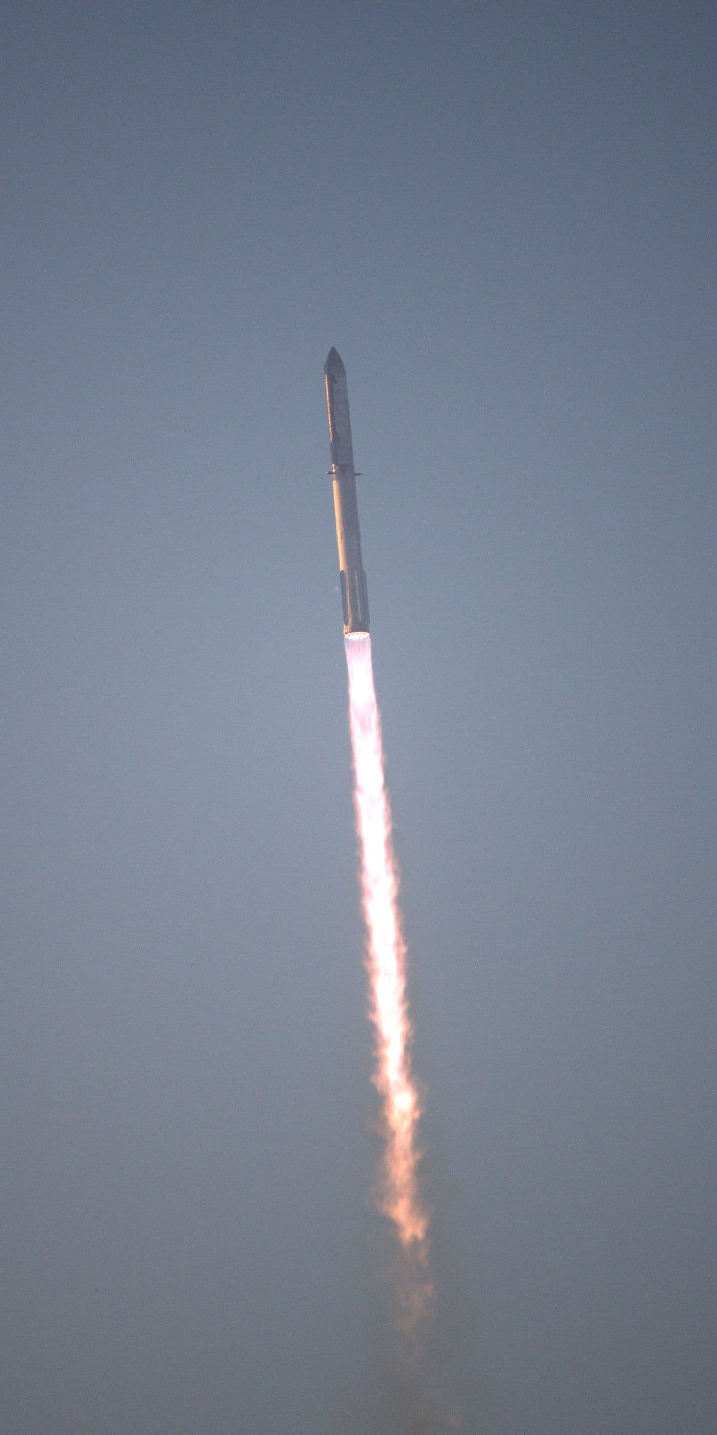 Starship ascent during IFT-2 (context image)