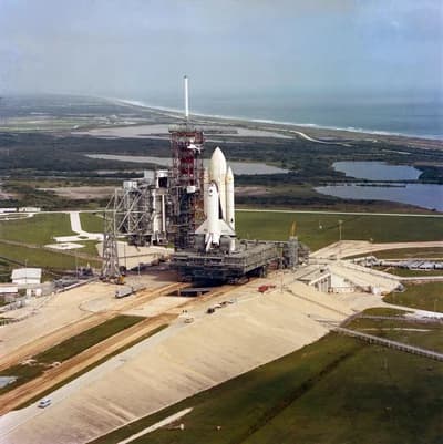 Columbia at Launch Pad 39A during preparations for STS-2, August 1981.