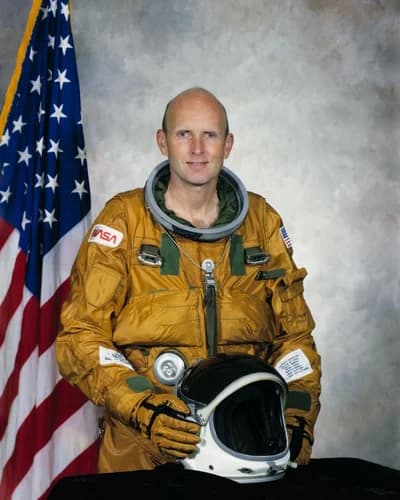 NASA astronaut C. Gordon Fullerton, 1979.