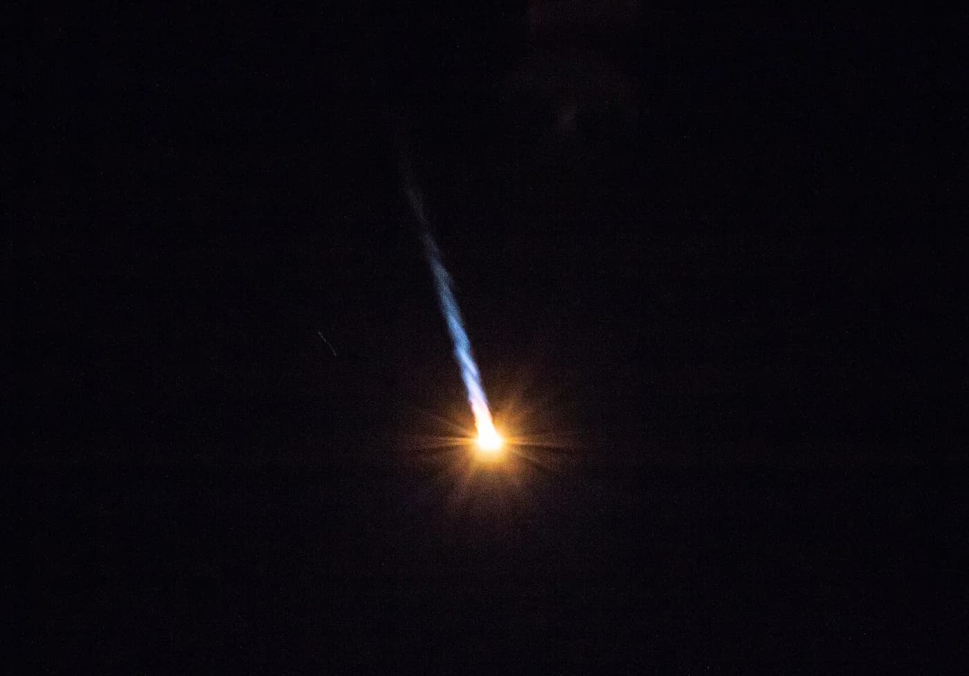 SpaceX Falcon 9 Launch from Vandenberg, CA - October 7 2018